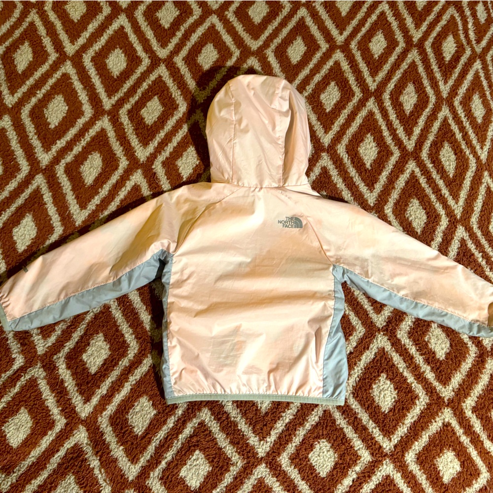 The North Face Toddler Girl Set - Pink Jacket, Onesie & Hat, Sizes all go to 2T - Picture 7 of 16